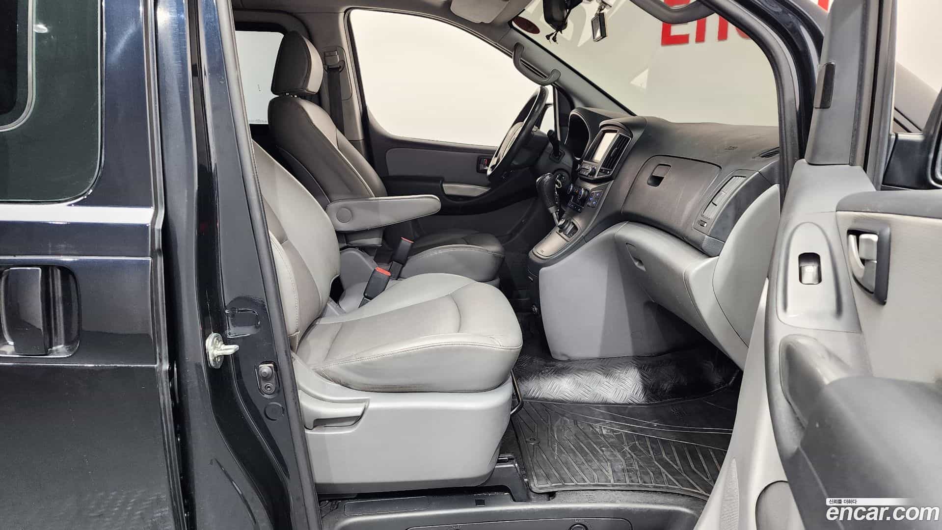 Starex Hyundai 2020.11-OPTION-015