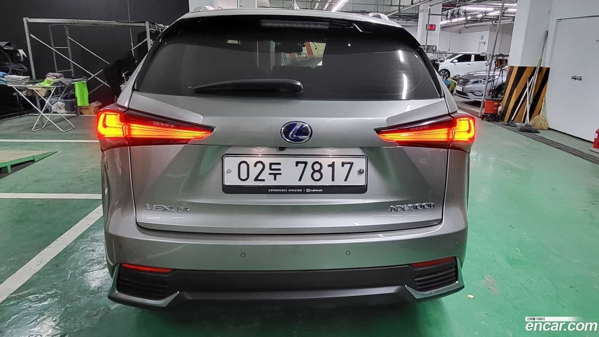 NX Lexus 2019.0-OUTER-004