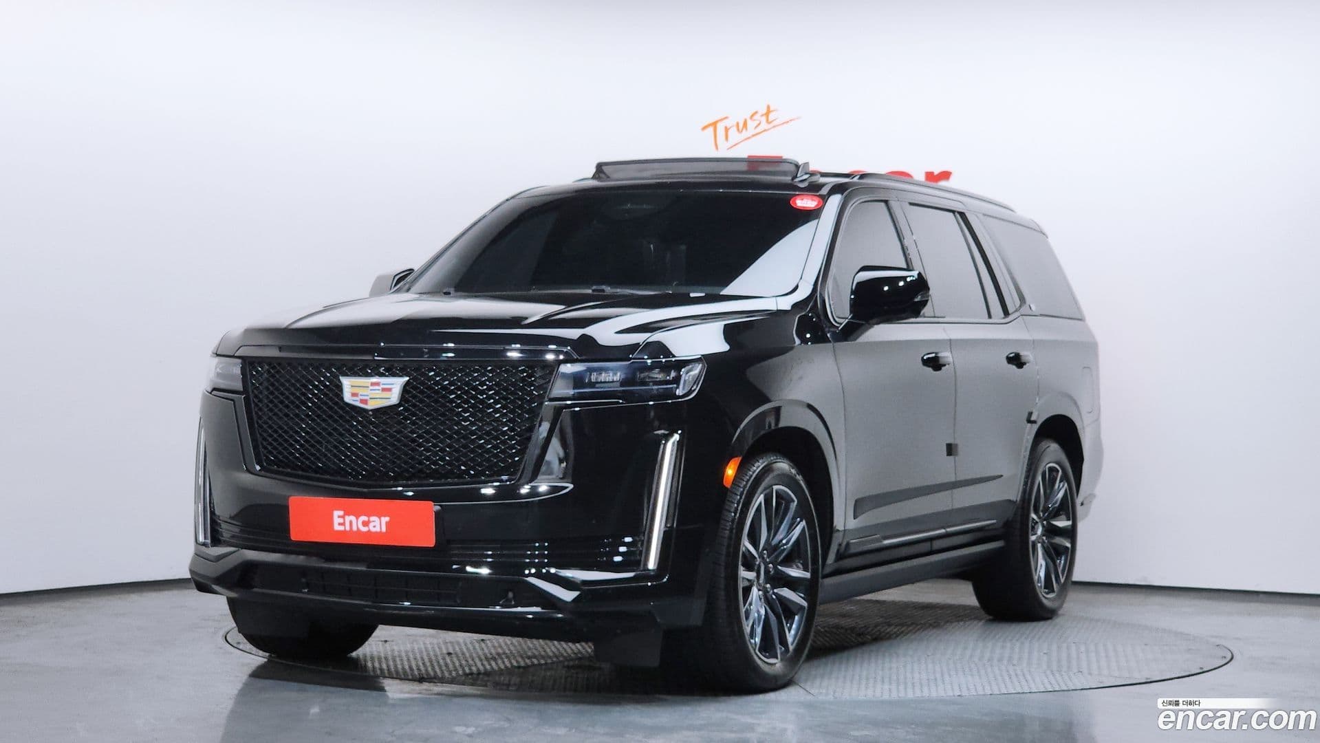 Main__Slider__Photo:Escalade Cadillac 2022.2-0