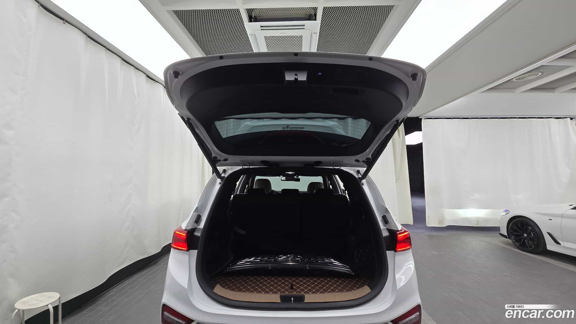 Santafe Hyundai 2019.3-OPTION-024