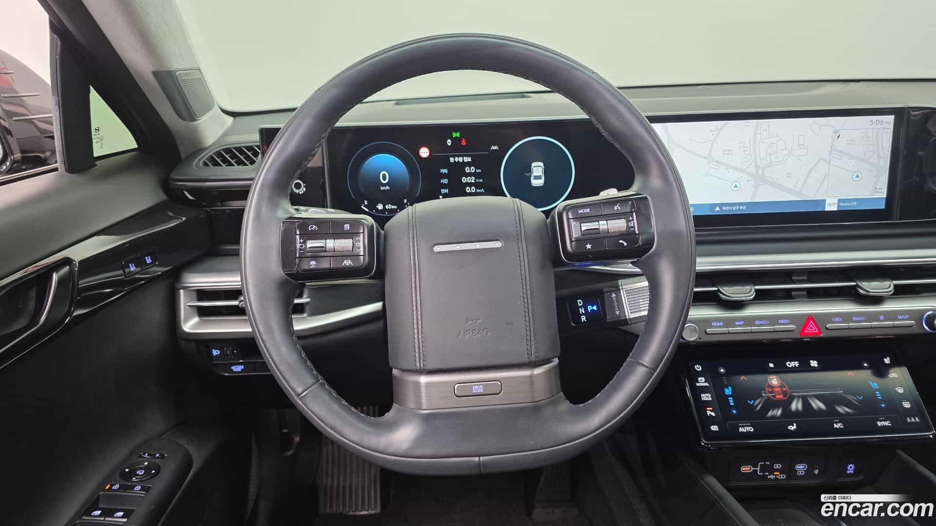 Grandeur Hyundai 2022.11-OPTION-017