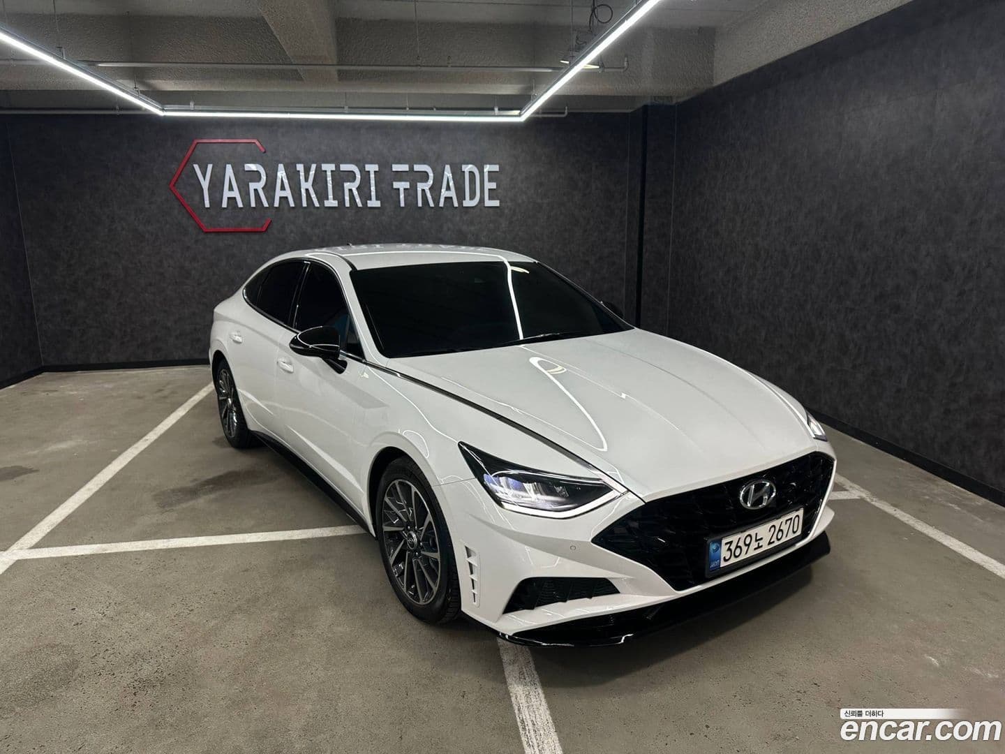 Main__Slider__Photo:Sonata Hyundai 2021.9-0
