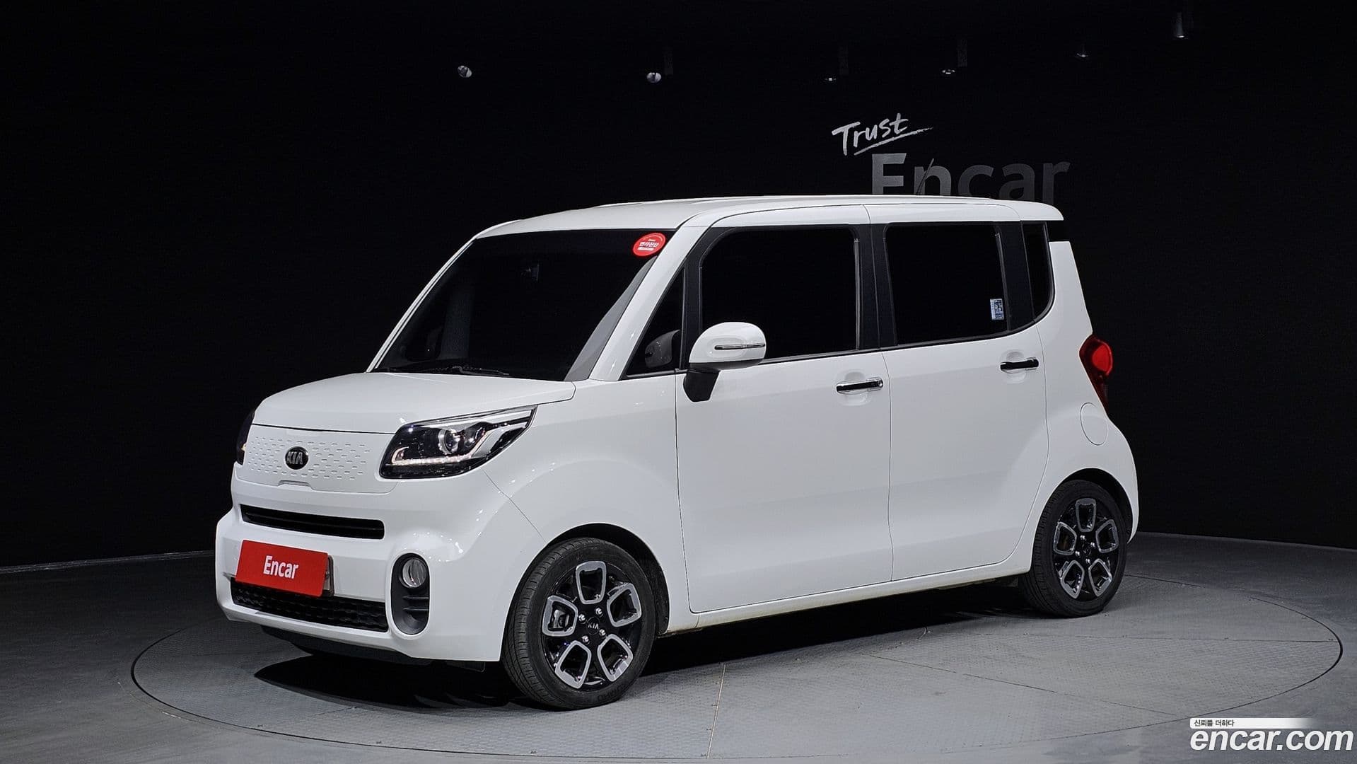 Main__Slider__Photo:RAY Kia 2018.0-0