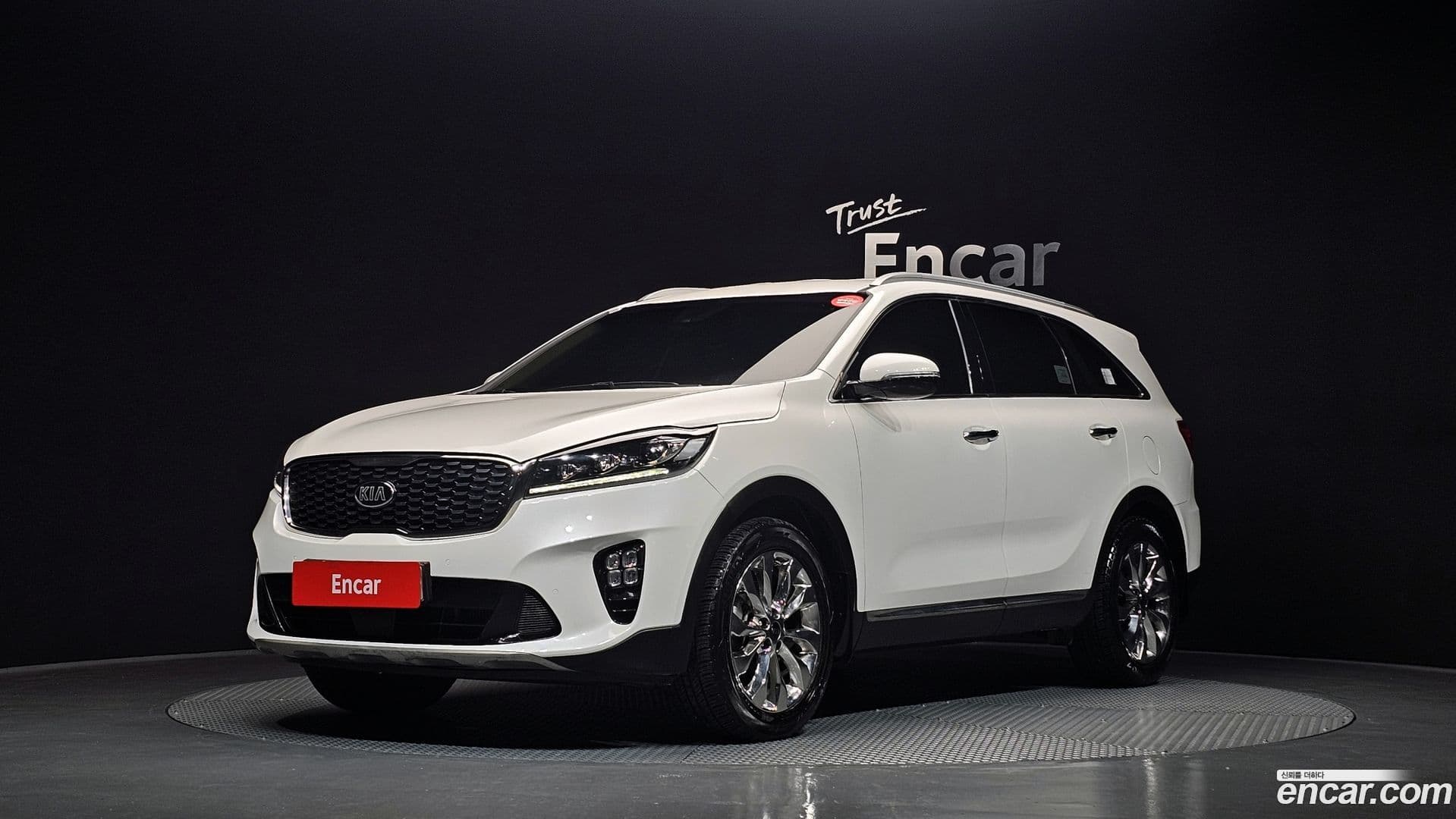 Main__Slider__Photo:Sorento Kia 2017.9-0