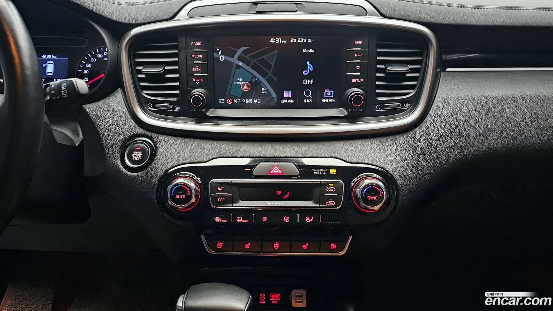 Sorento Kia 2017.9-OPTION-018