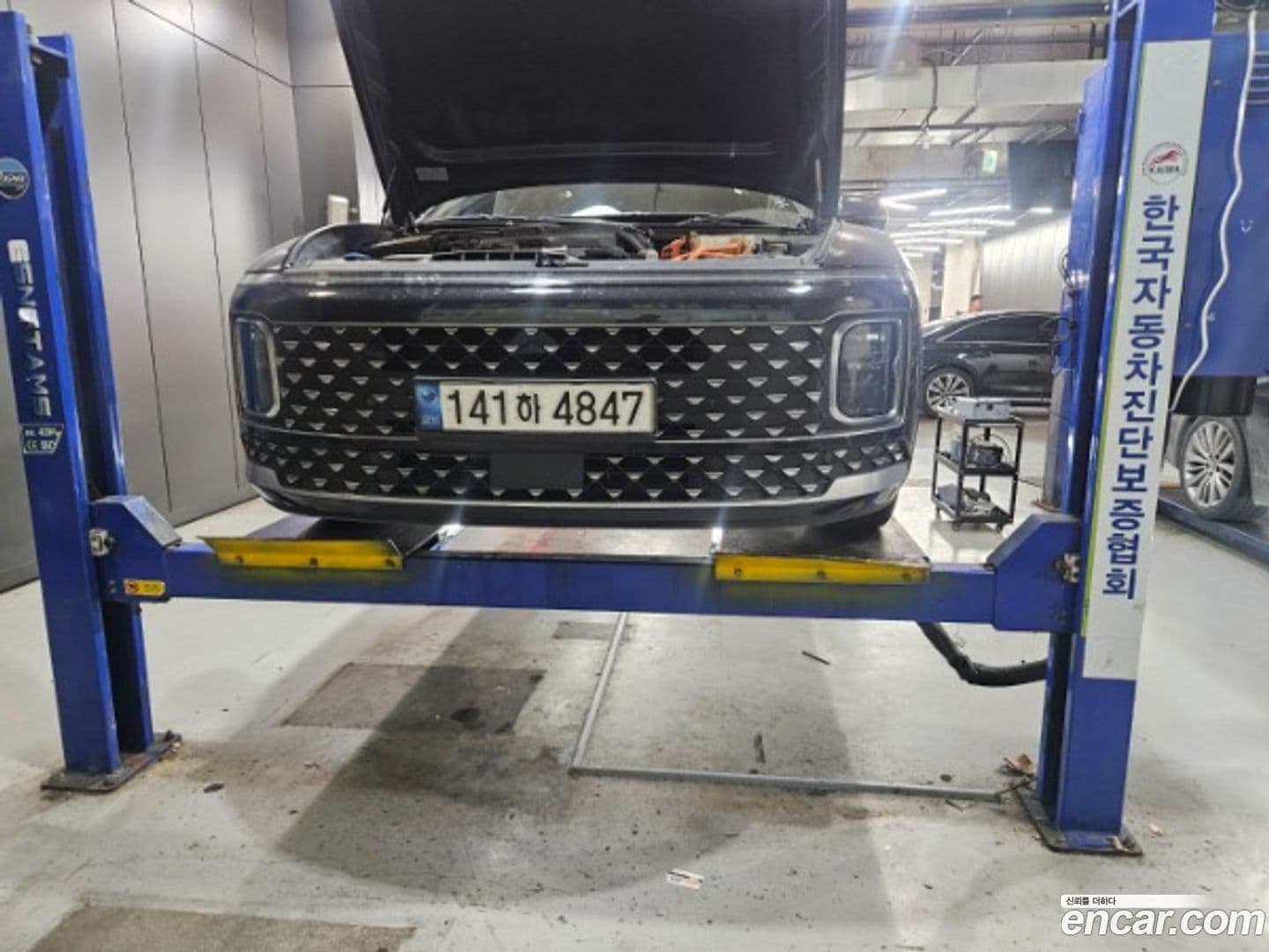 Main__Slider__Photo:Grandeur Hyundai 2023.0-0