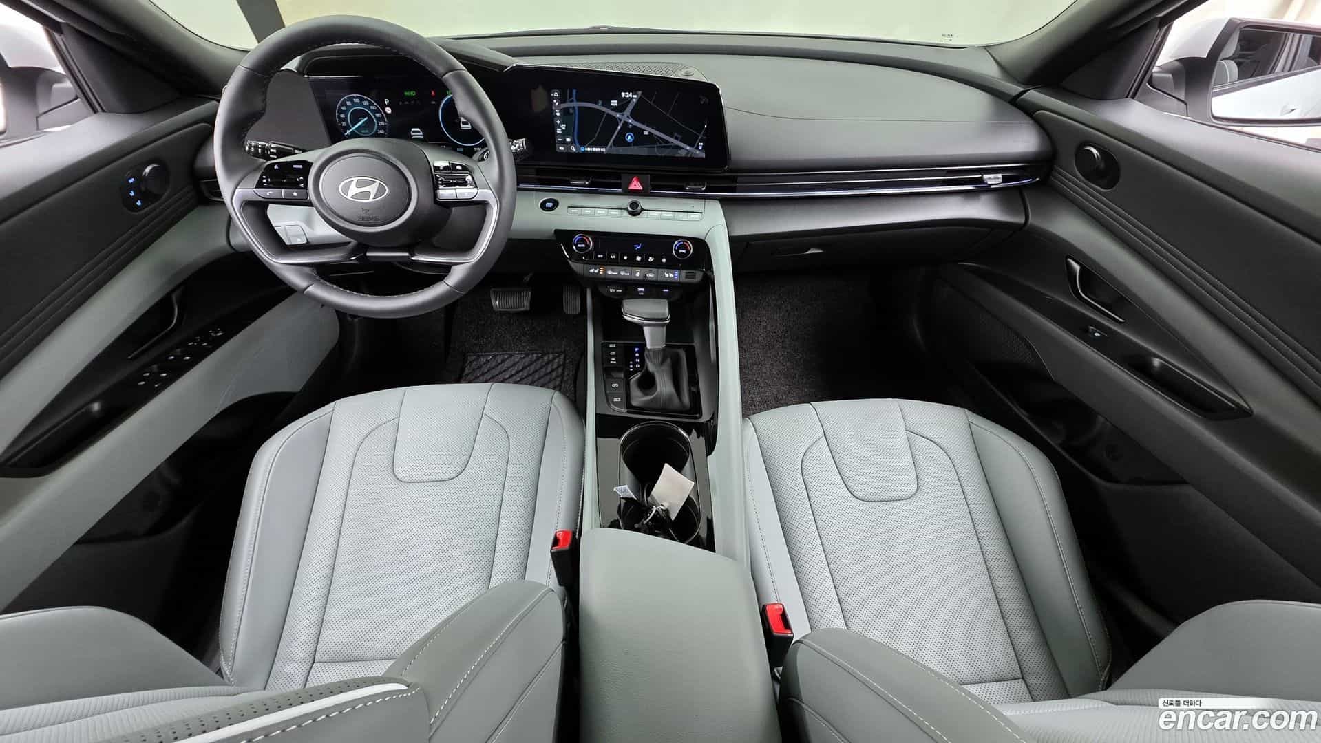 AVANTE Hyundai 2025.10-INNER-007
