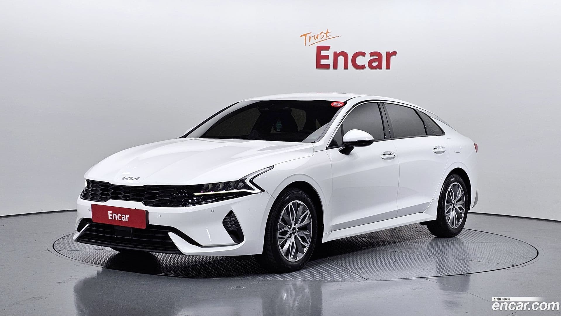 Main__Slider__Photo:K5 Kia 2023.1-0