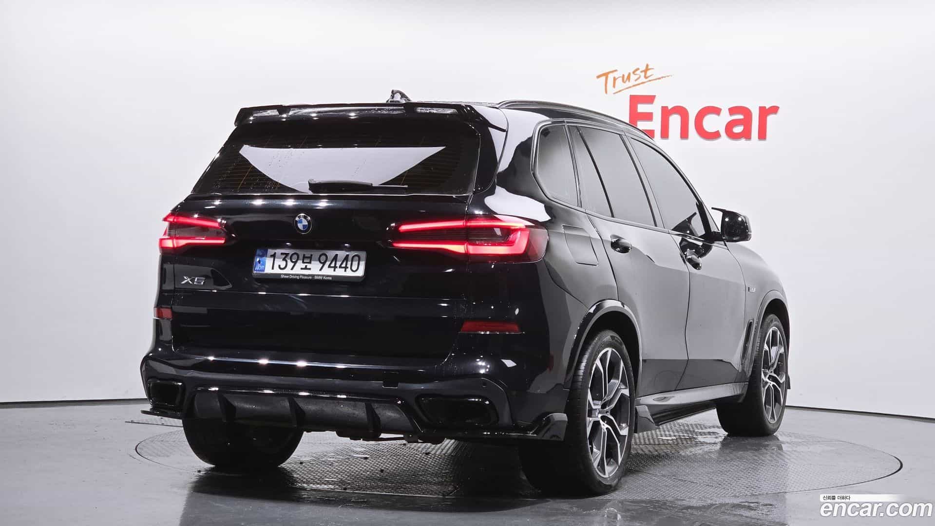 X5 BMW 2021.11-OUTER-002