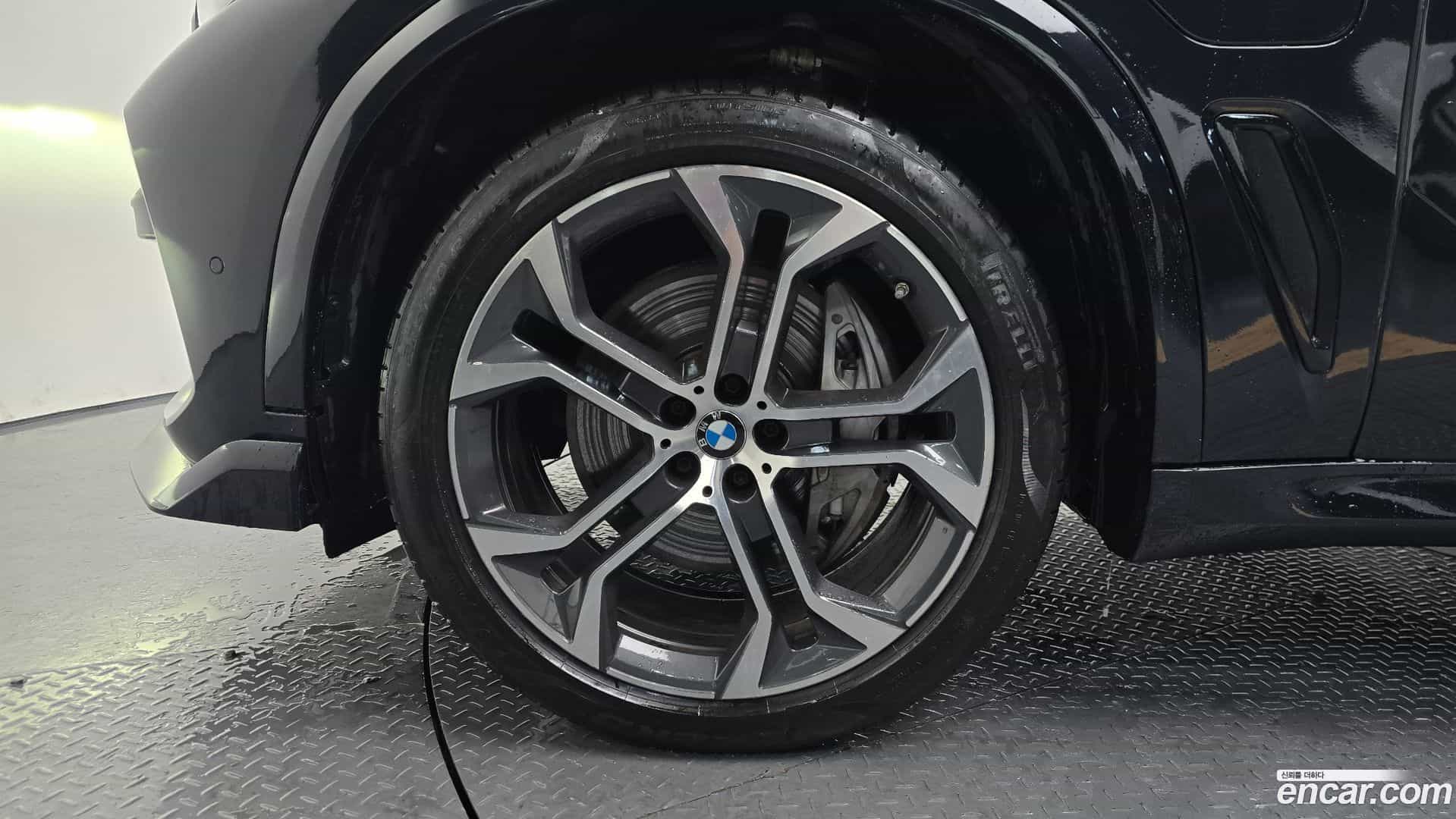 X5 BMW 2021.11-OUTER-005