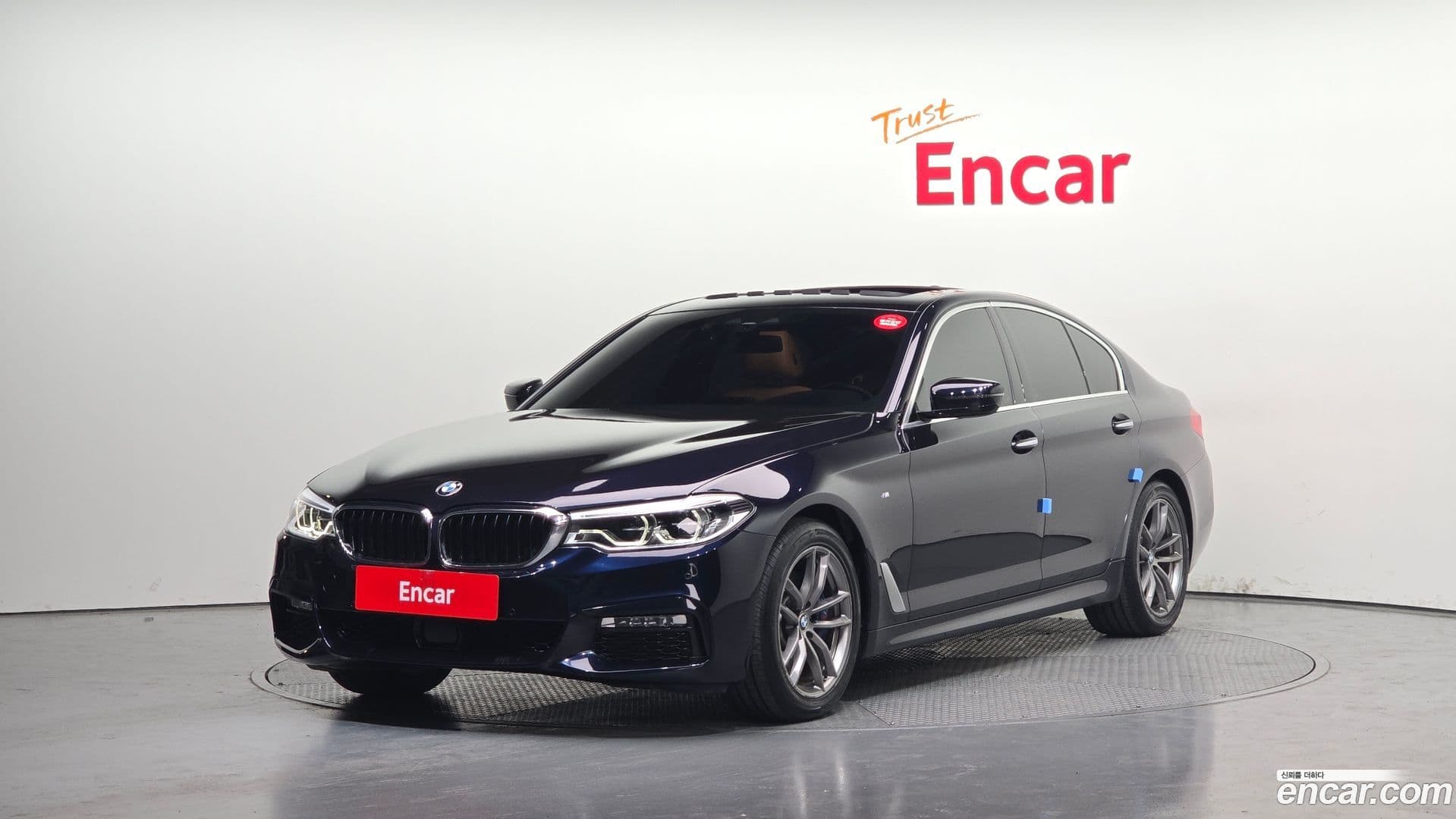 Main__Slider__Photo:5-Series BMW 2017.11-0