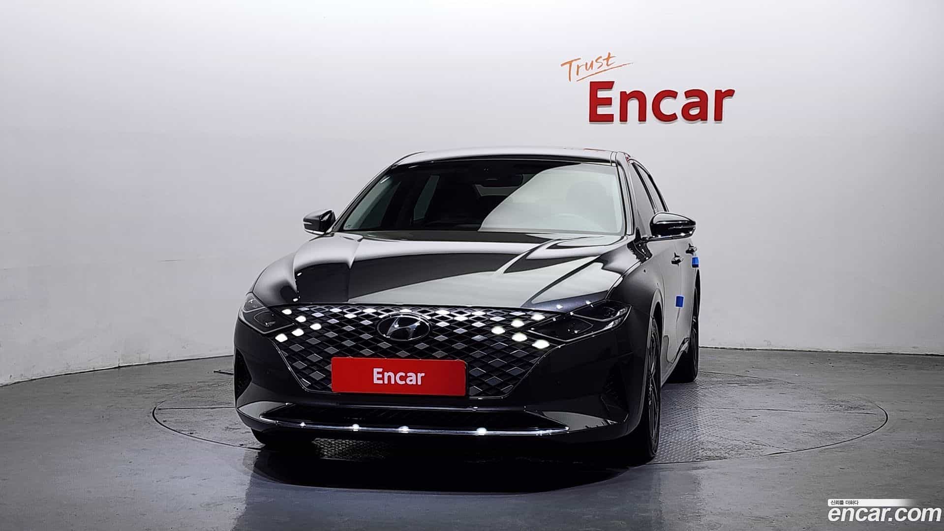Grandeur Hyundai 2020.6-OUTER-003