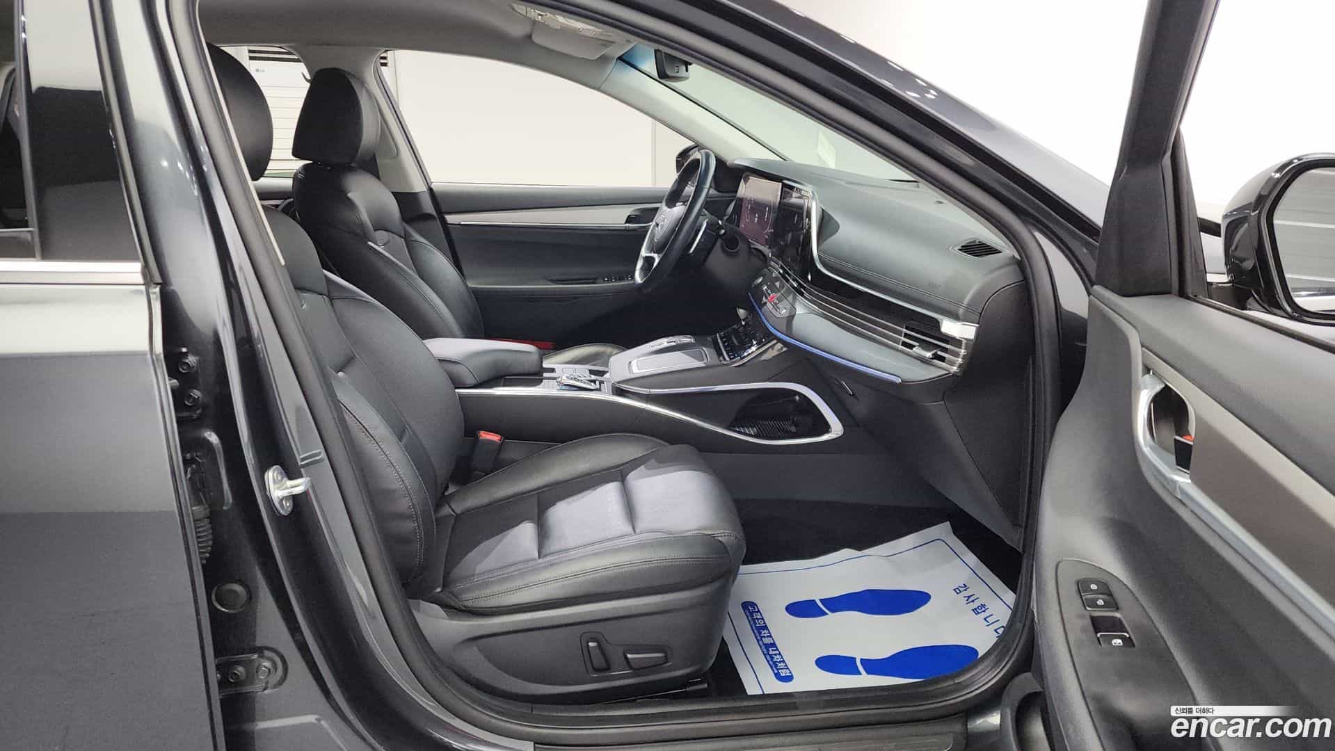 Grandeur Hyundai 2020.6-OPTION-016