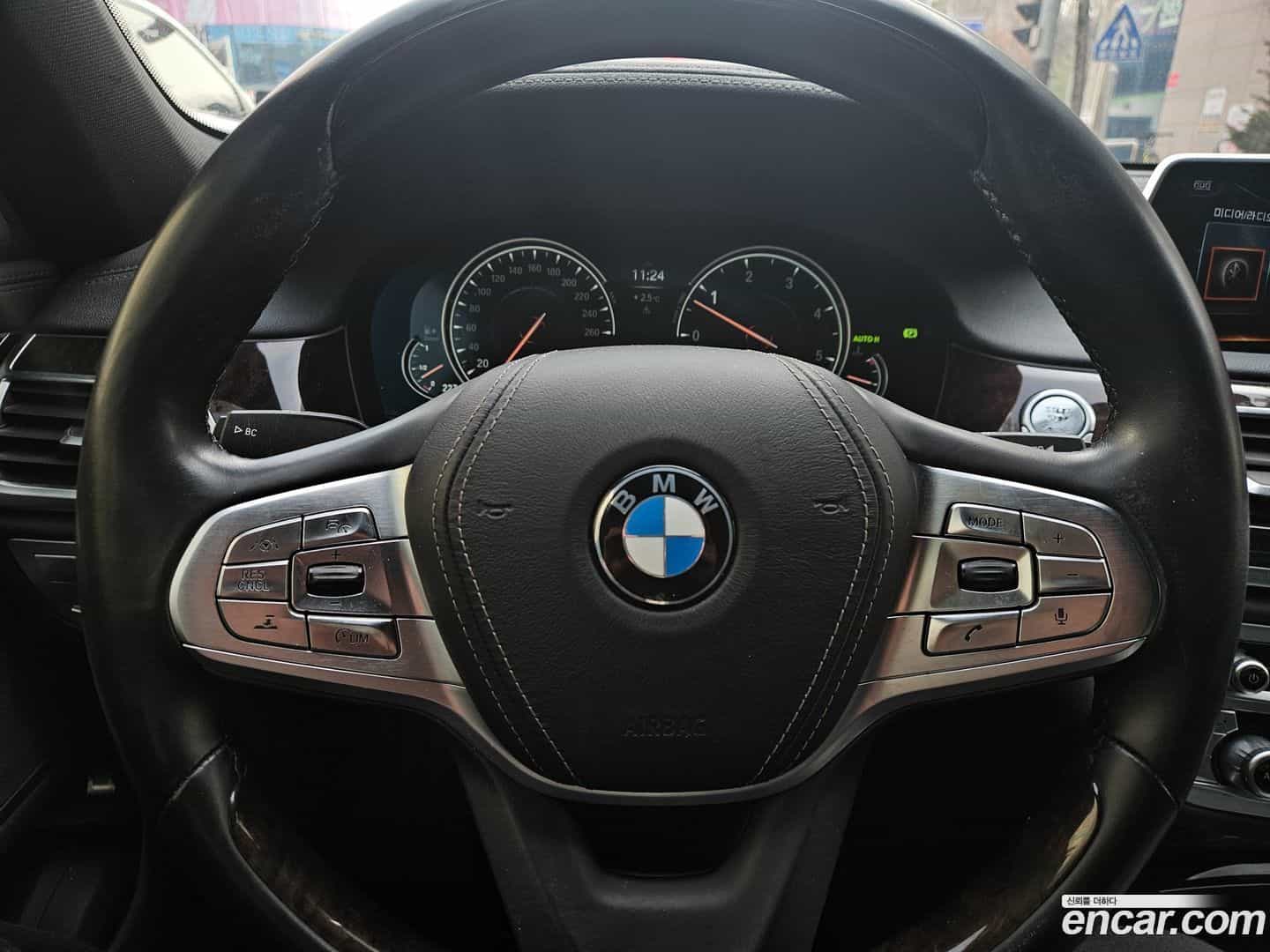 7-Series BMW 2016.10-INNER-009