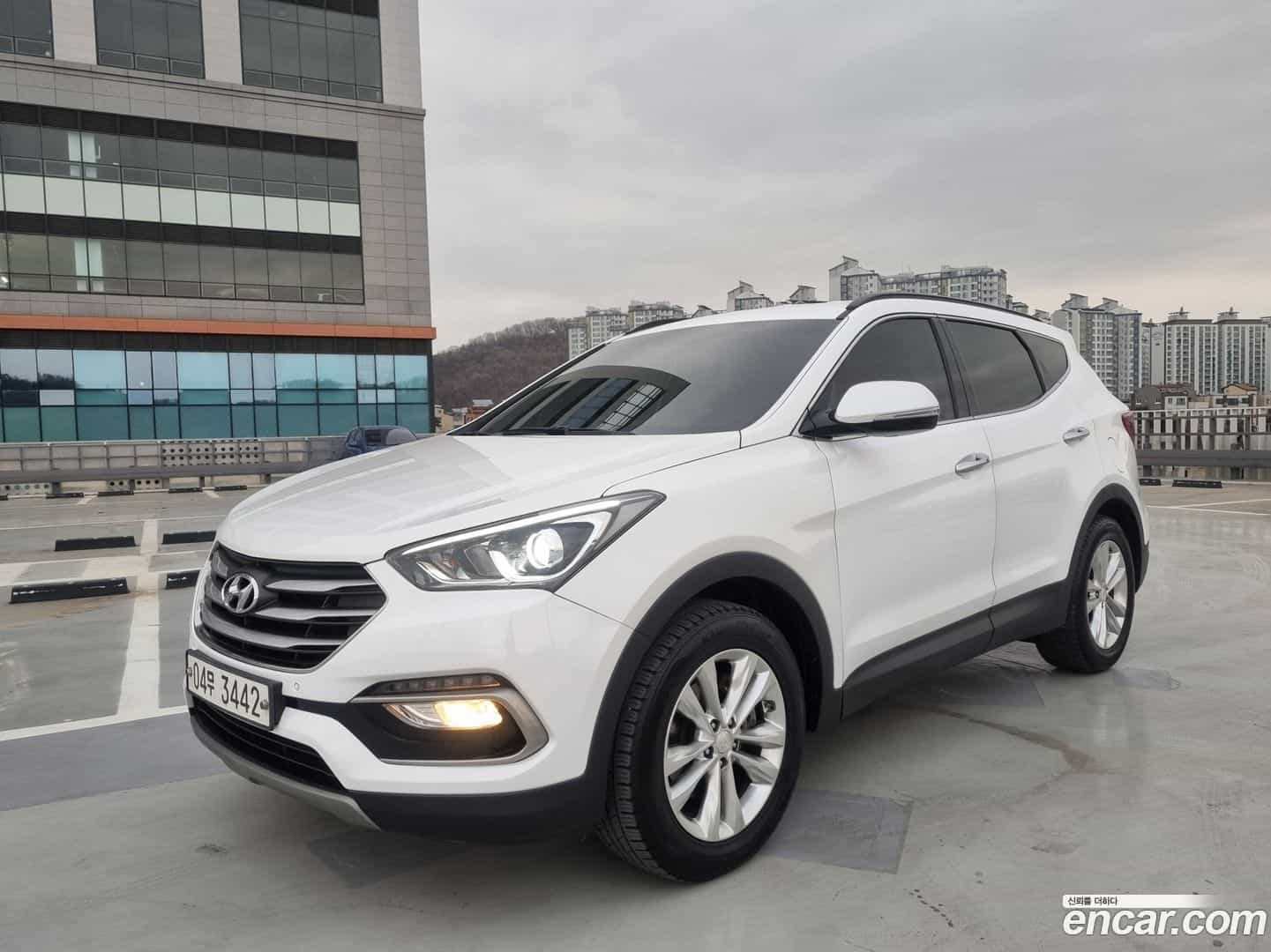 Santafe Hyundai 2018.1-OUTER-001