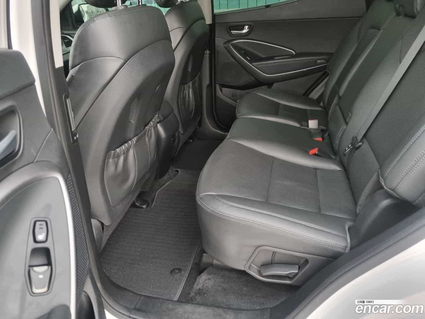 Santafe Hyundai 2018.1-OPTION-019