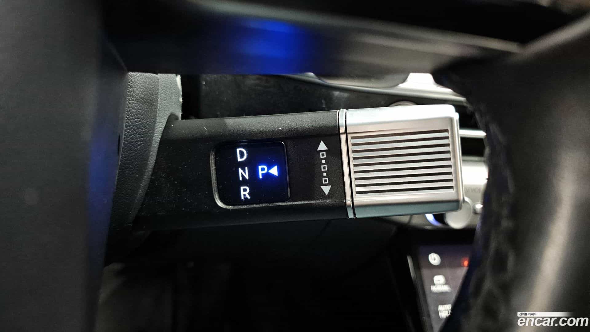 Grandeur Hyundai 2023.1-INNER-009