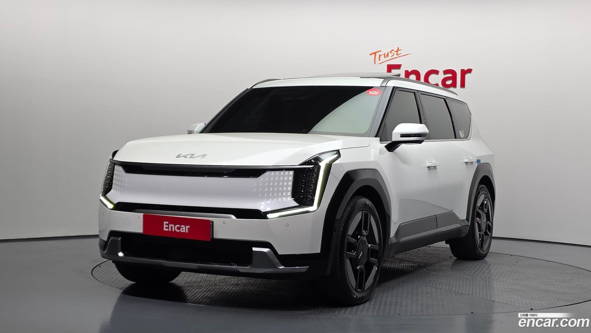 Main__Slider__Photo:EV9 Kia 2023.8-0