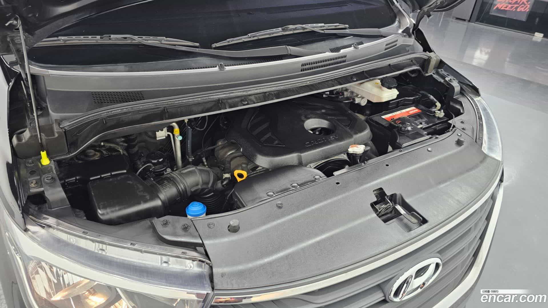 Starex Hyundai 2019.4-INNER-006