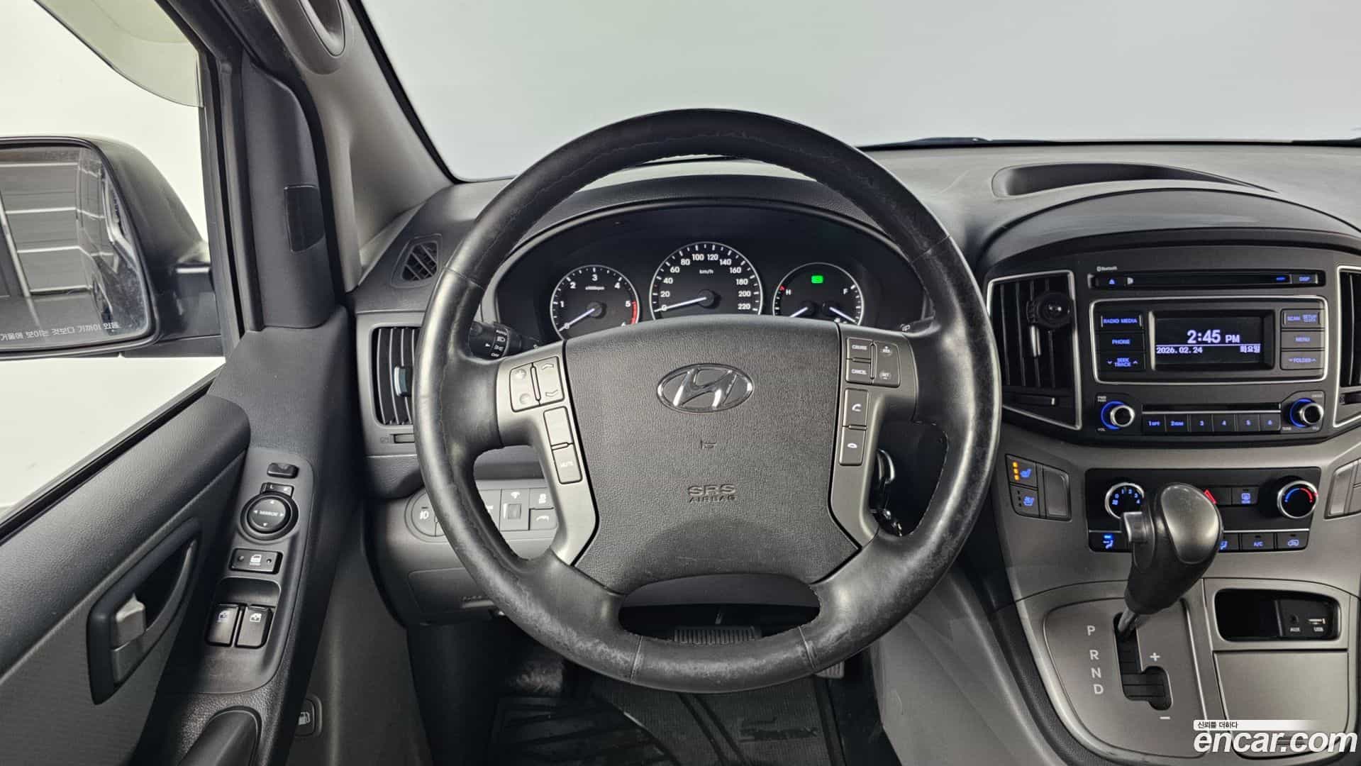 Starex Hyundai 2019.4-OPTION-017