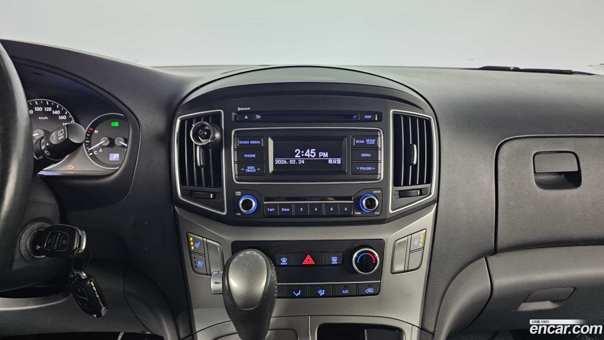 Starex Hyundai 2019.4-OPTION-018