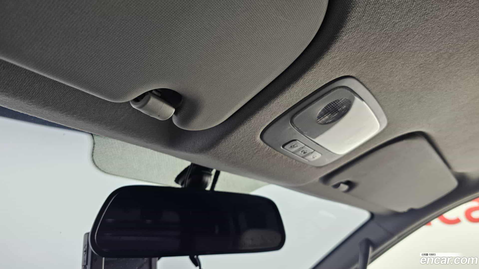 Starex Hyundai 2019.4-OPTION-023