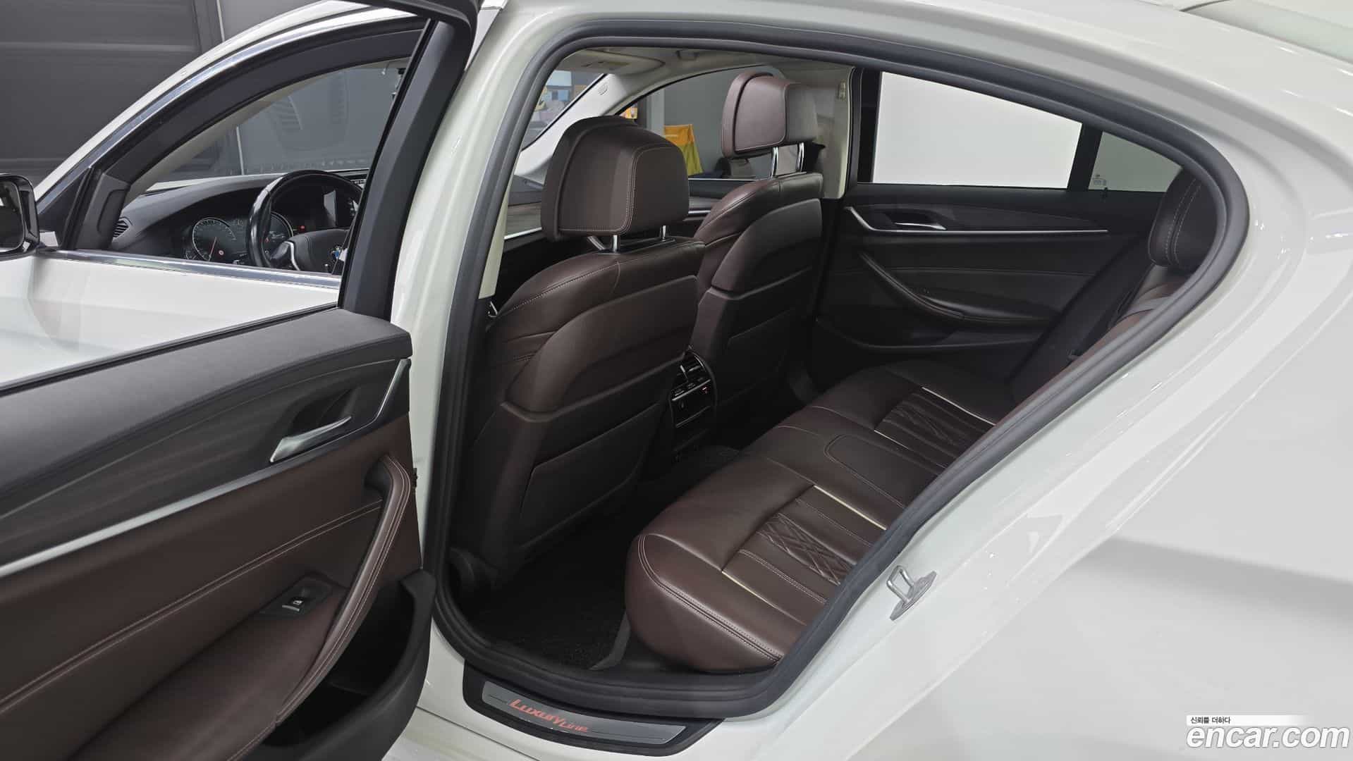 5-Series BMW 2018.5-OPTION-015