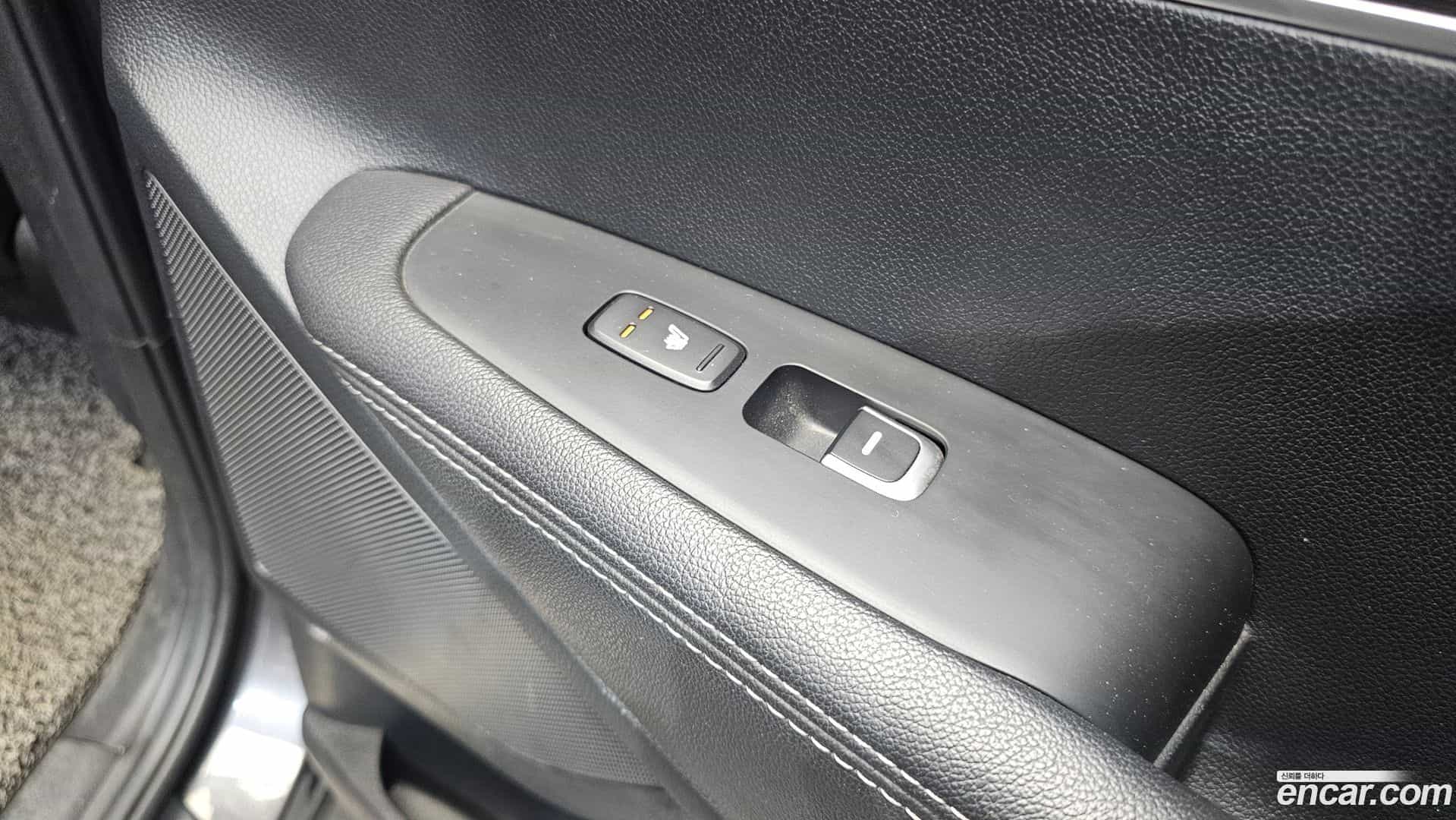 Sorento Kia 2017.1-OPTION-023