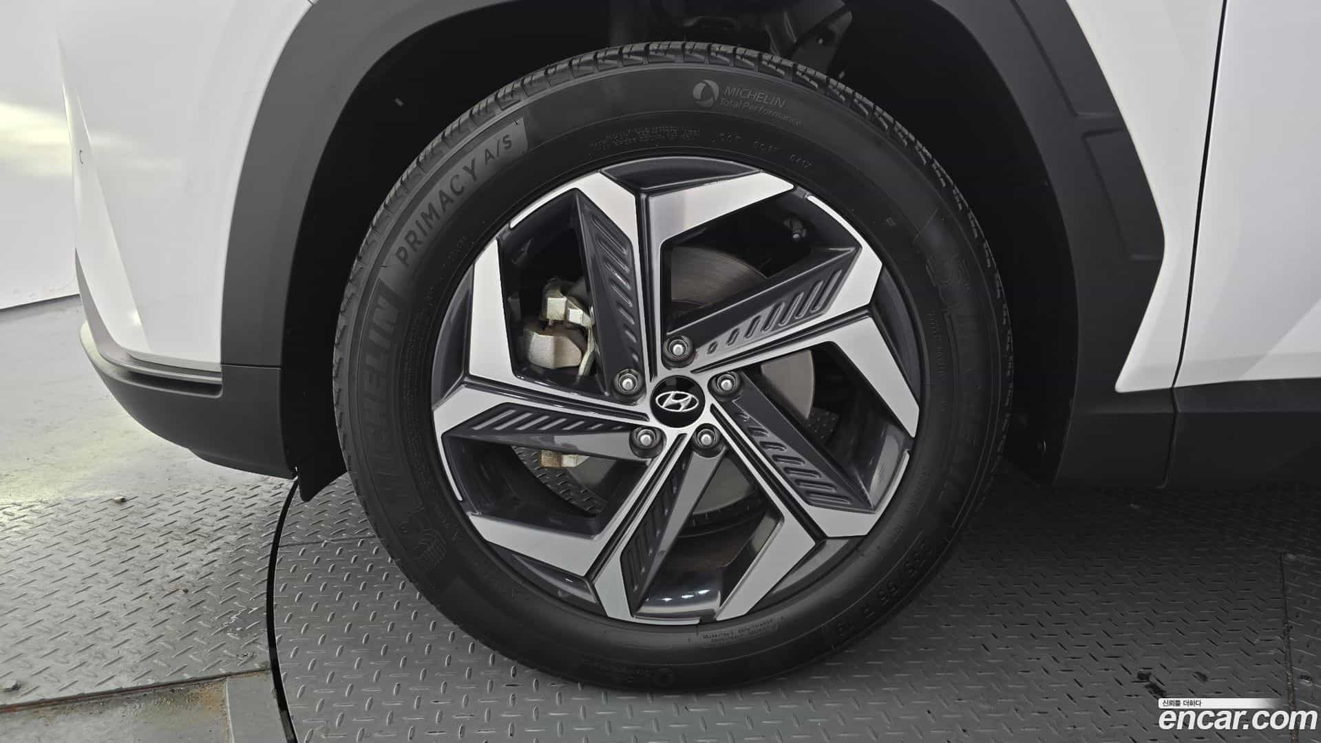 Tucson Hyundai 2023.6-OUTER-005