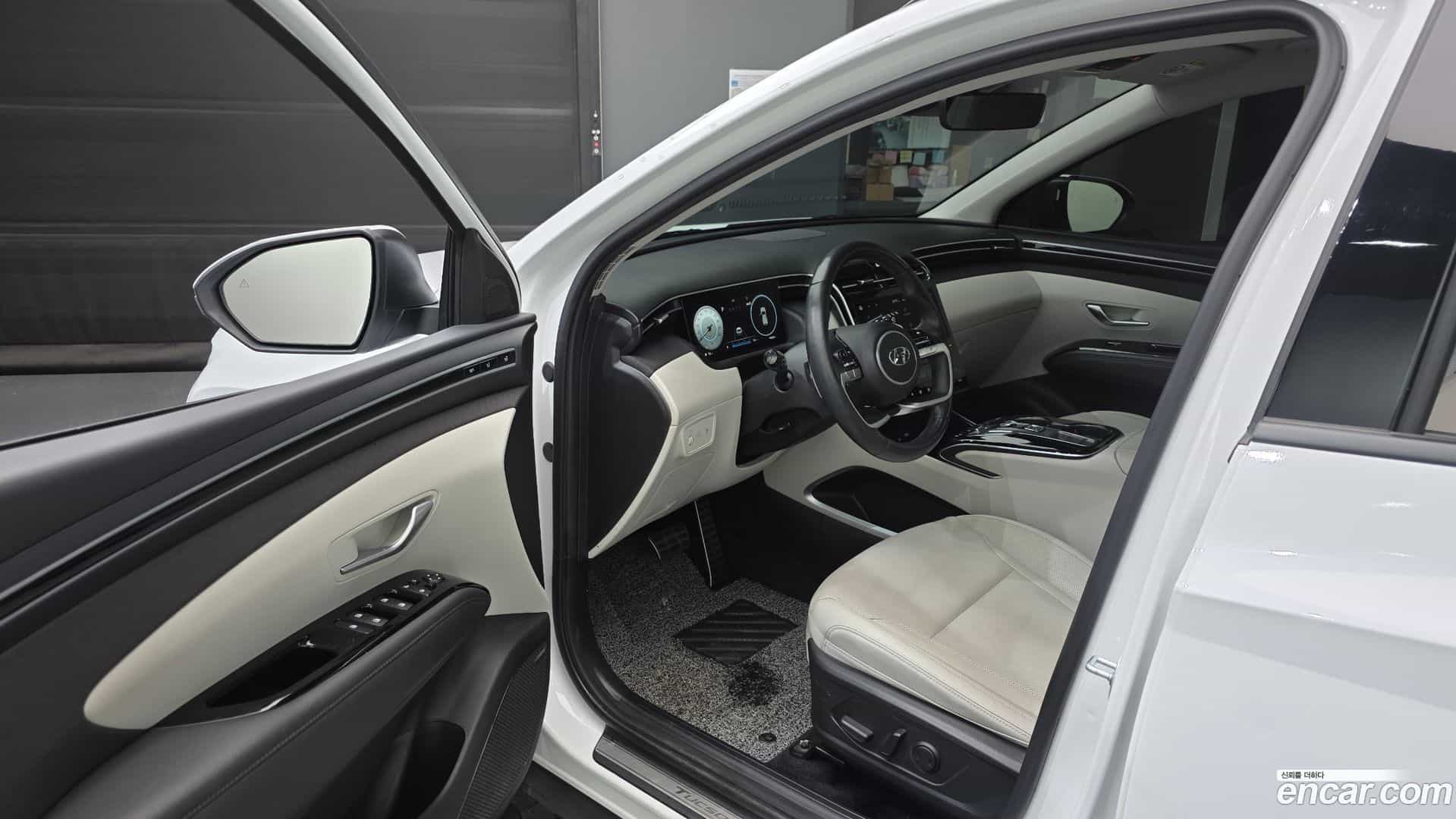 Tucson Hyundai 2023.6-INNER-010
