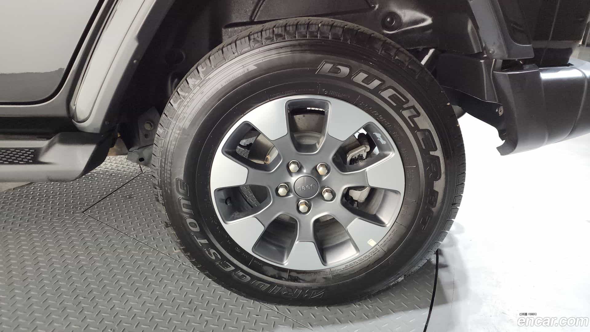 Wrangler Jeep 2022.9-OUTER-005