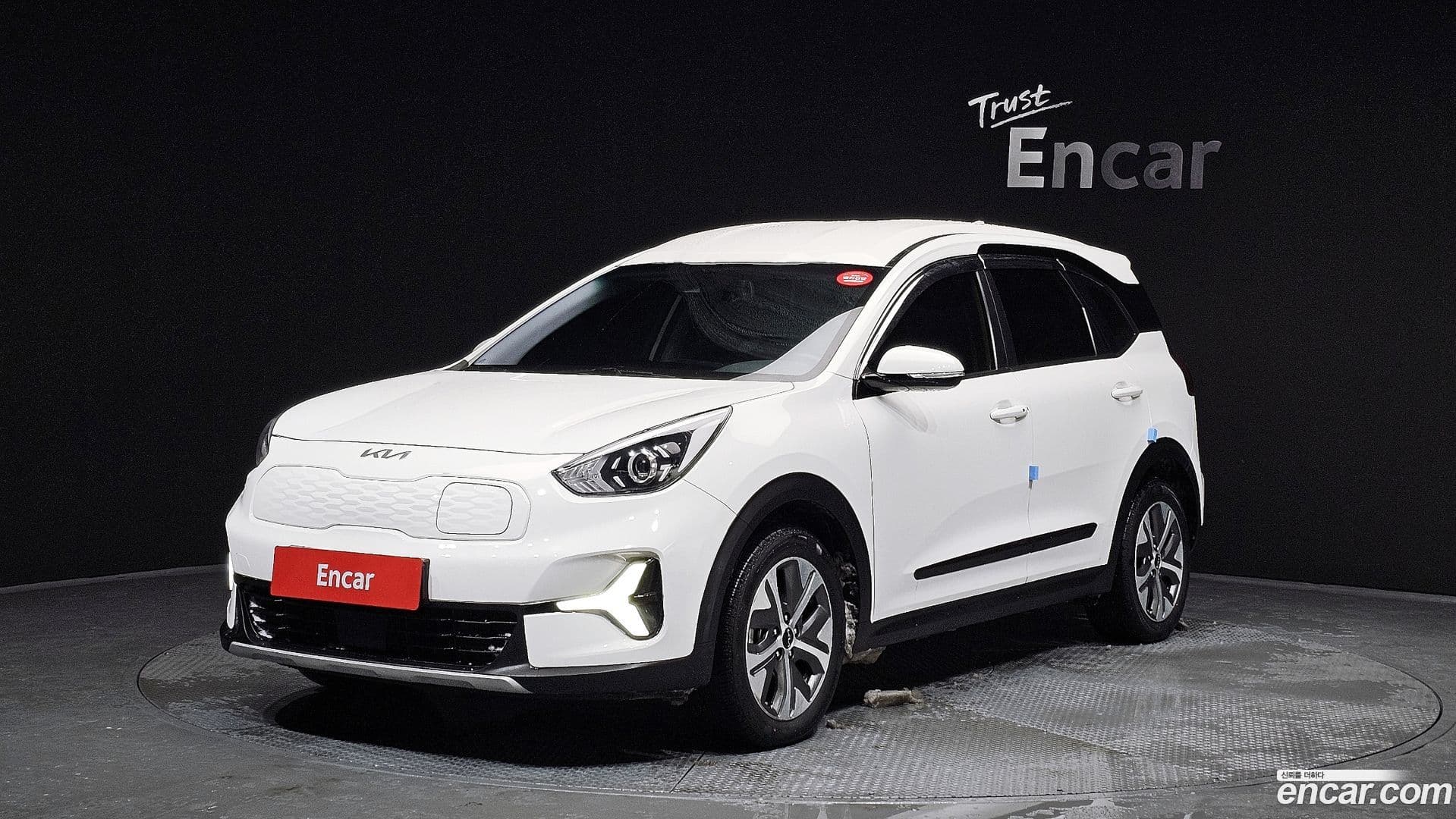 Main__Slider__Photo:Niro Kia 2022.7-0