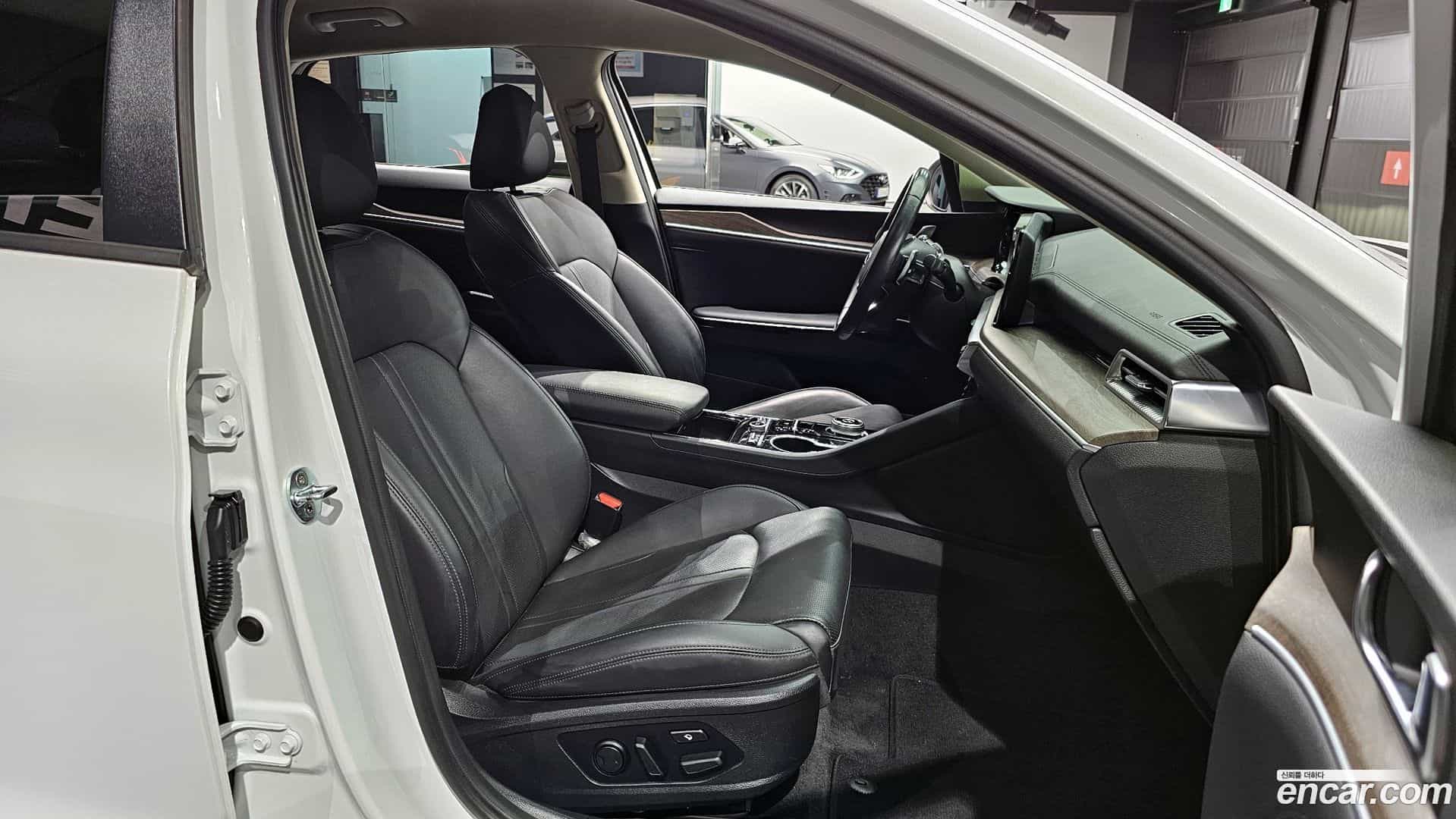 K5 Kia 2021.1-INNER-010