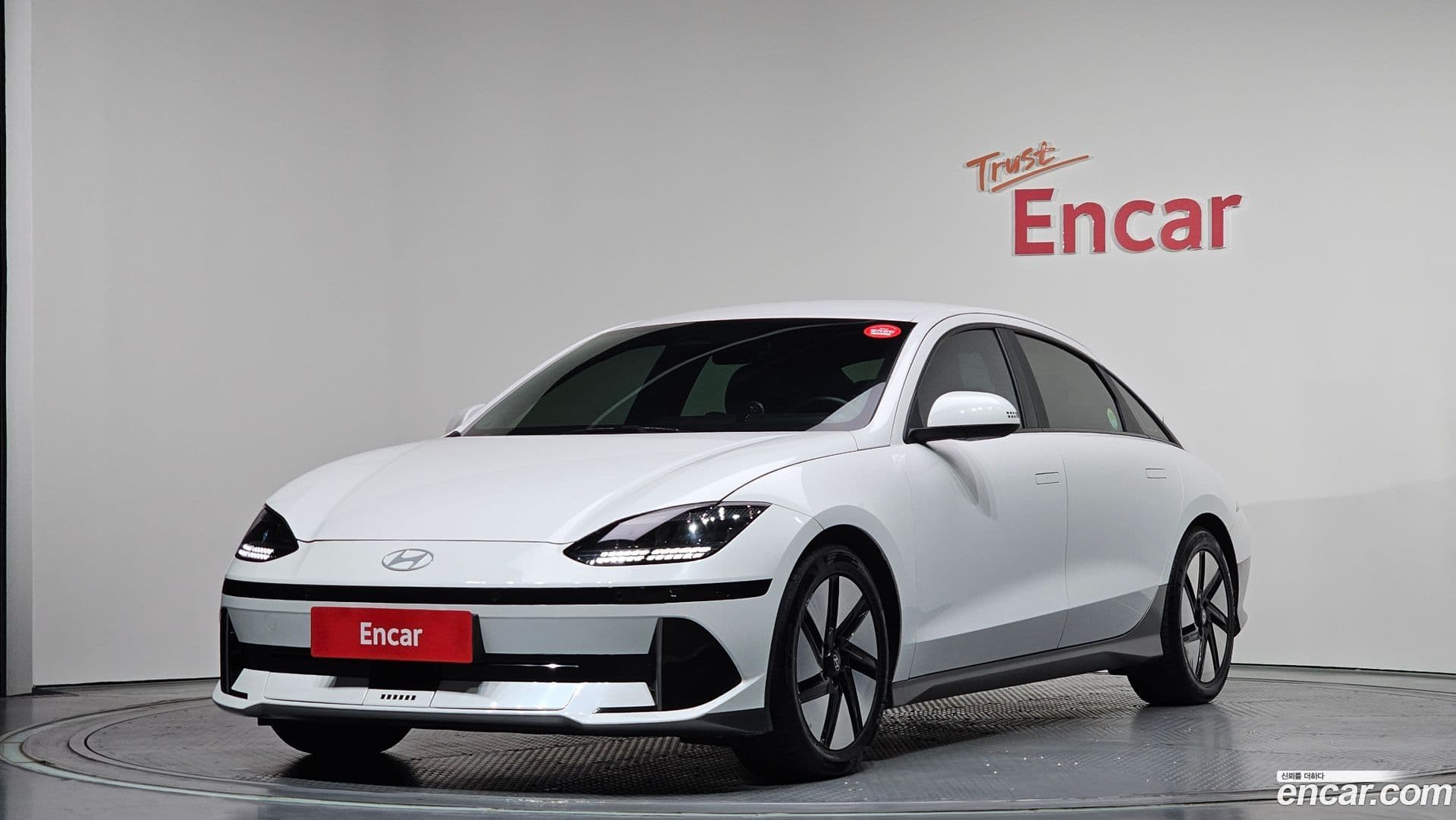 Main__Slider__Photo:Ioniq6 Hyundai 2022.10-0