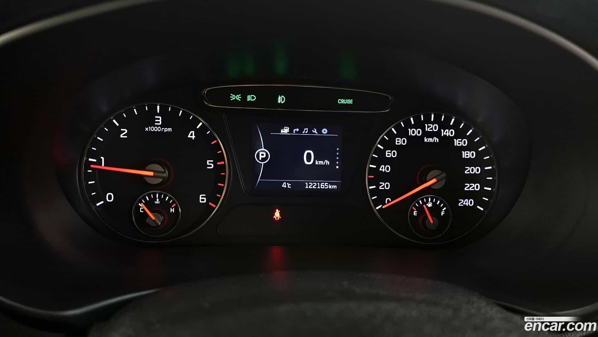 Sorento Kia 2017.6-INNER-008