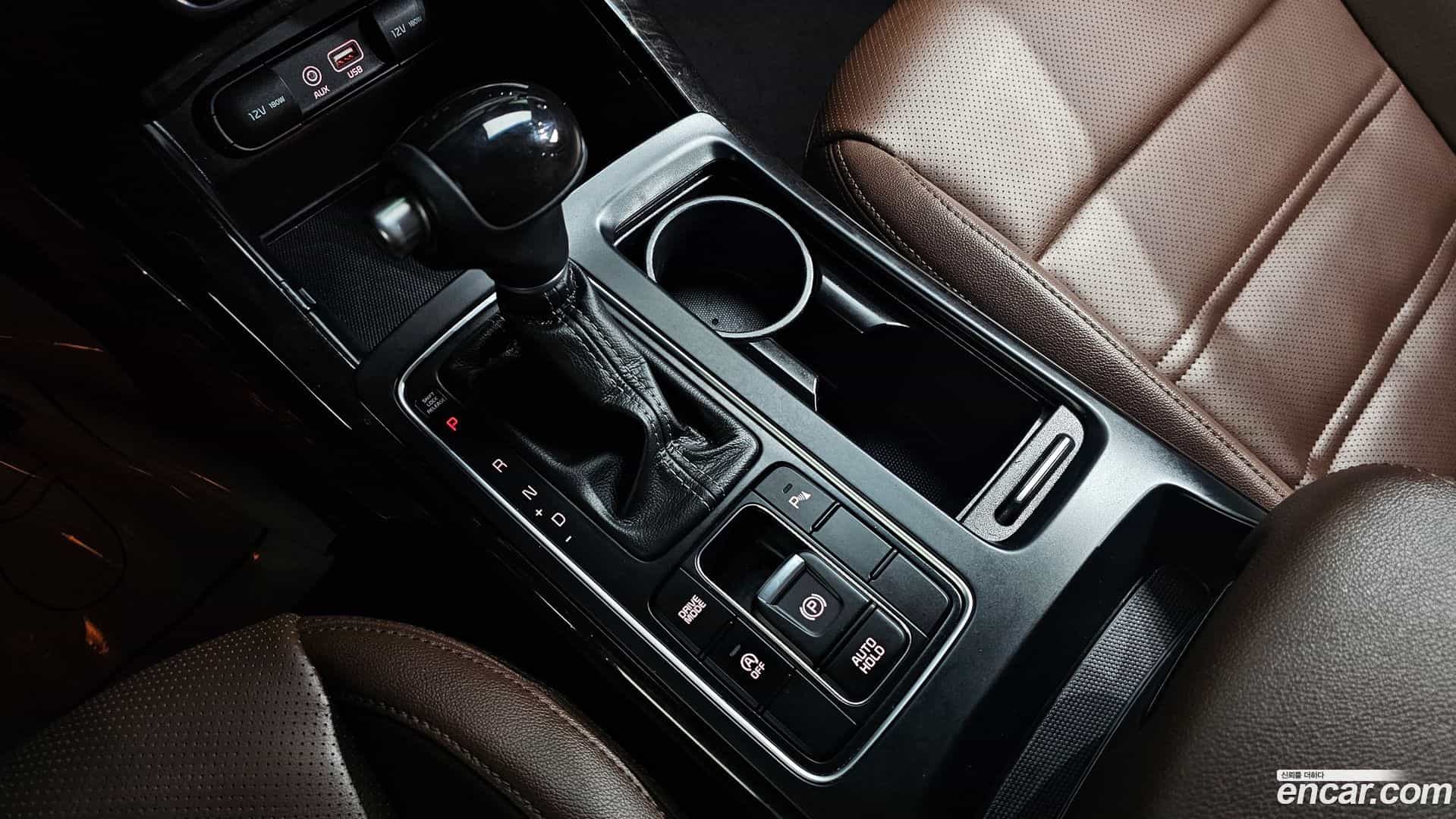 Sorento Kia 2017.6-INNER-009