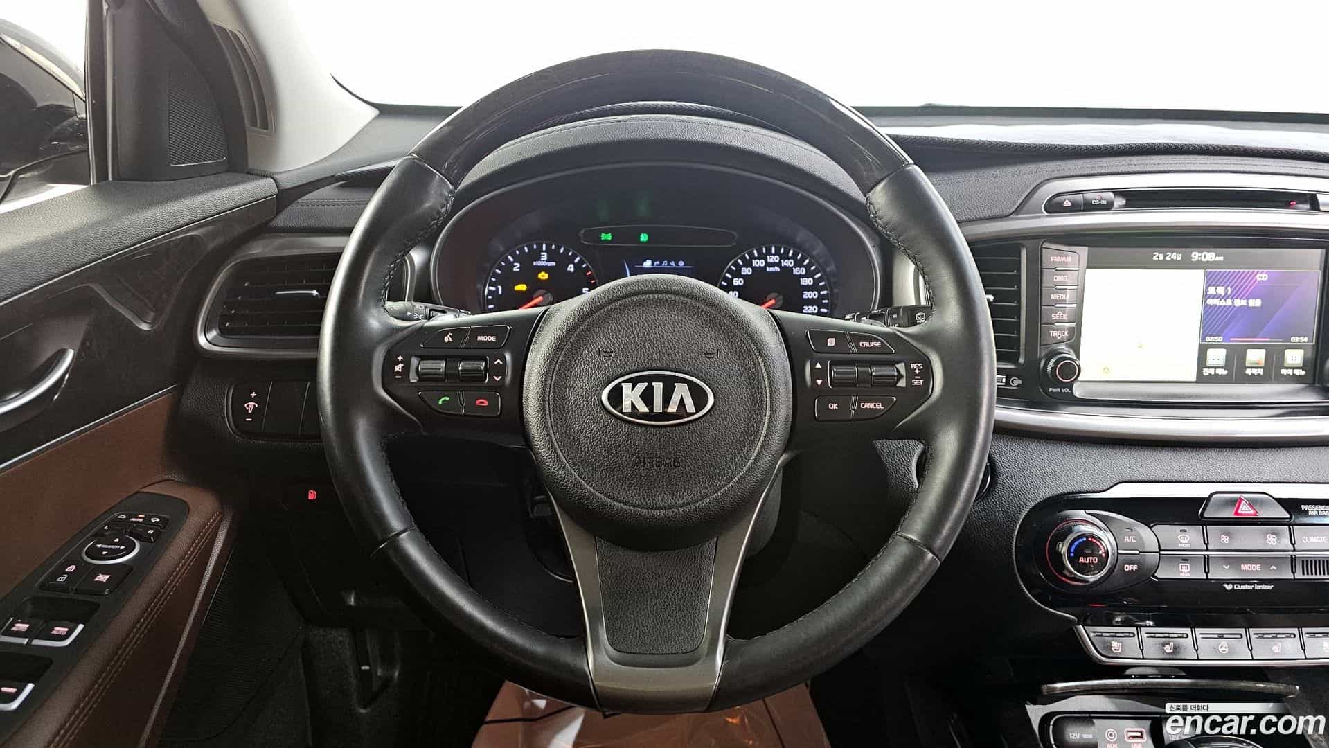 Sorento Kia 2017.6-OPTION-019