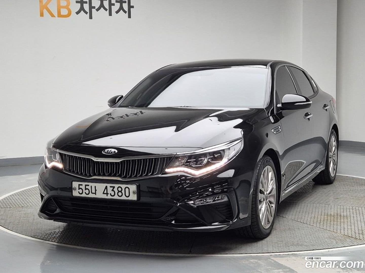 Main__Slider__Photo:K5 Kia 2019.3-0