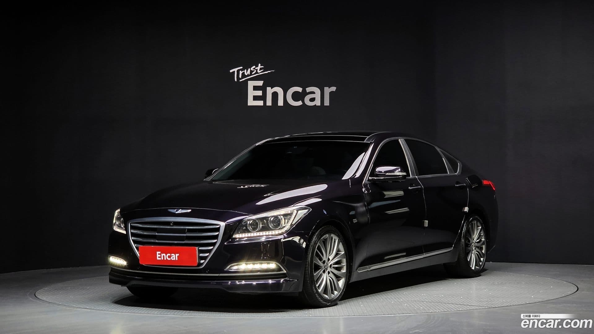Main__Slider__Photo:Genesis Hyundai 2014.10-0