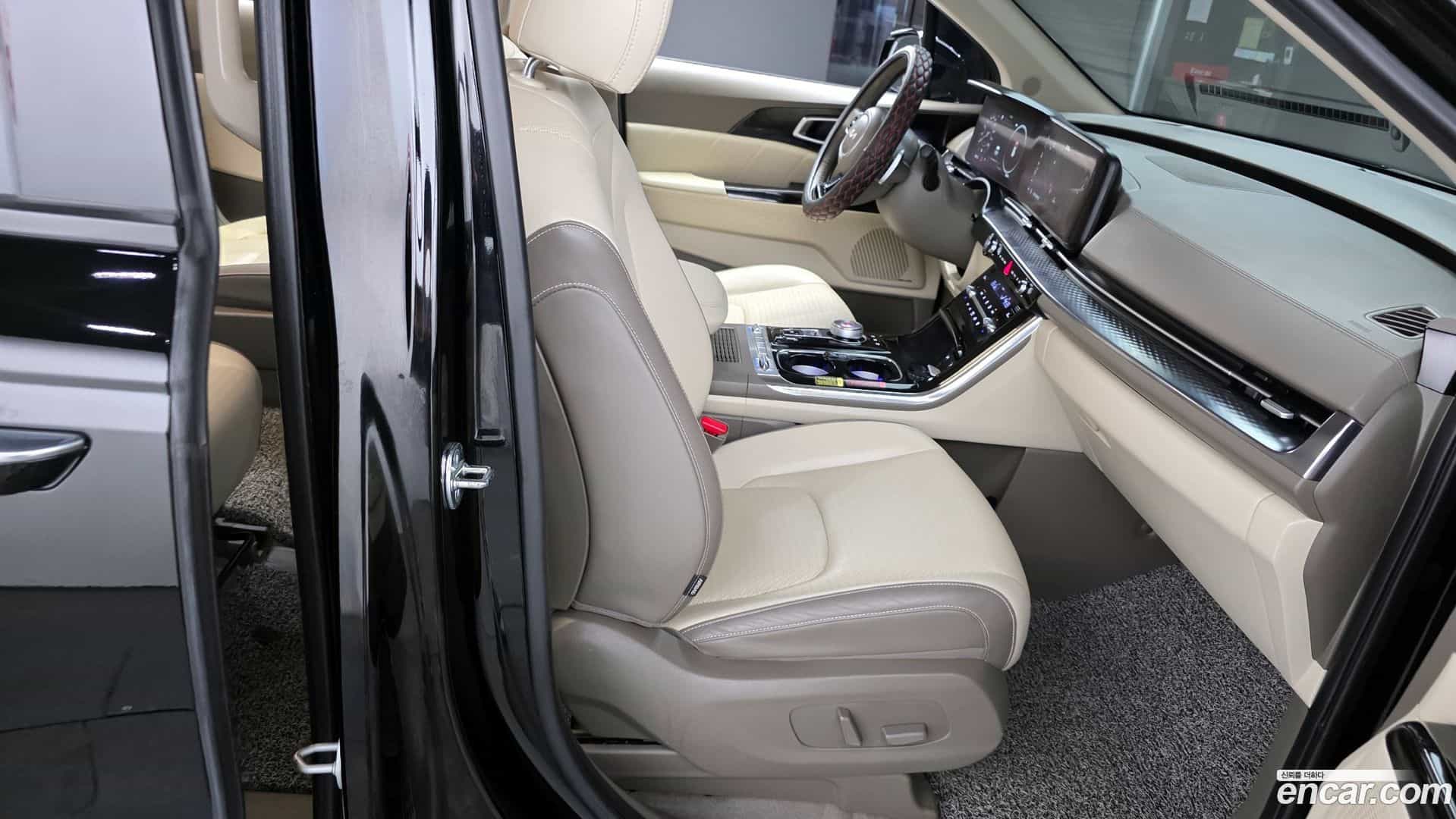 Canival Kia 2023.3-OPTION-016