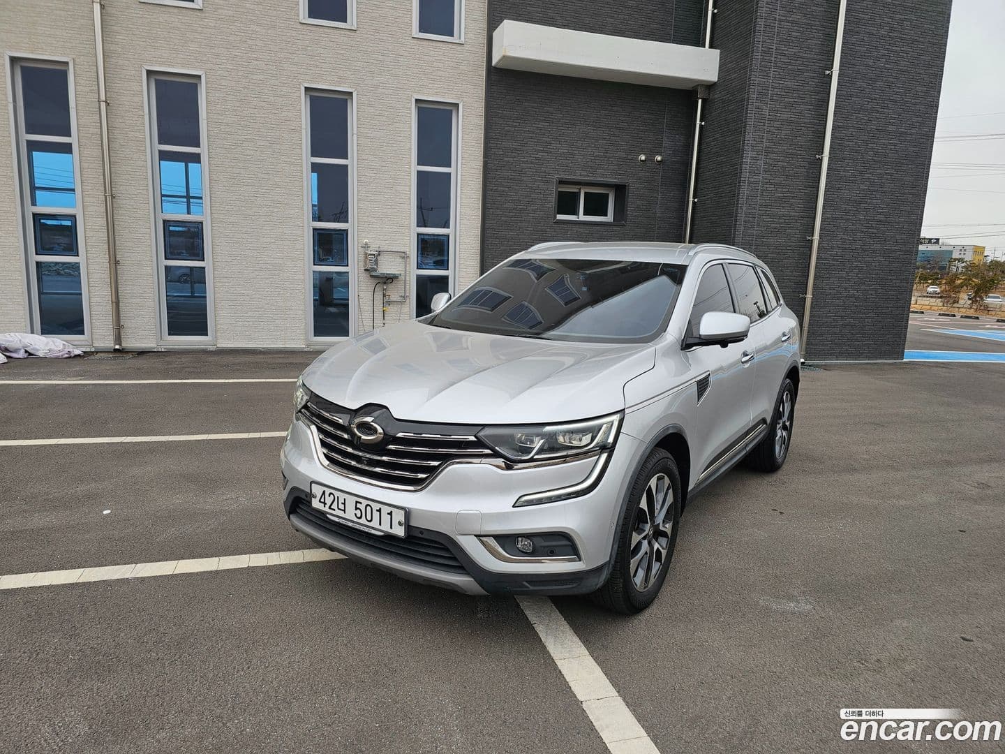 Main__Slider__Photo:QM6 Renault Korea 2018.2-0