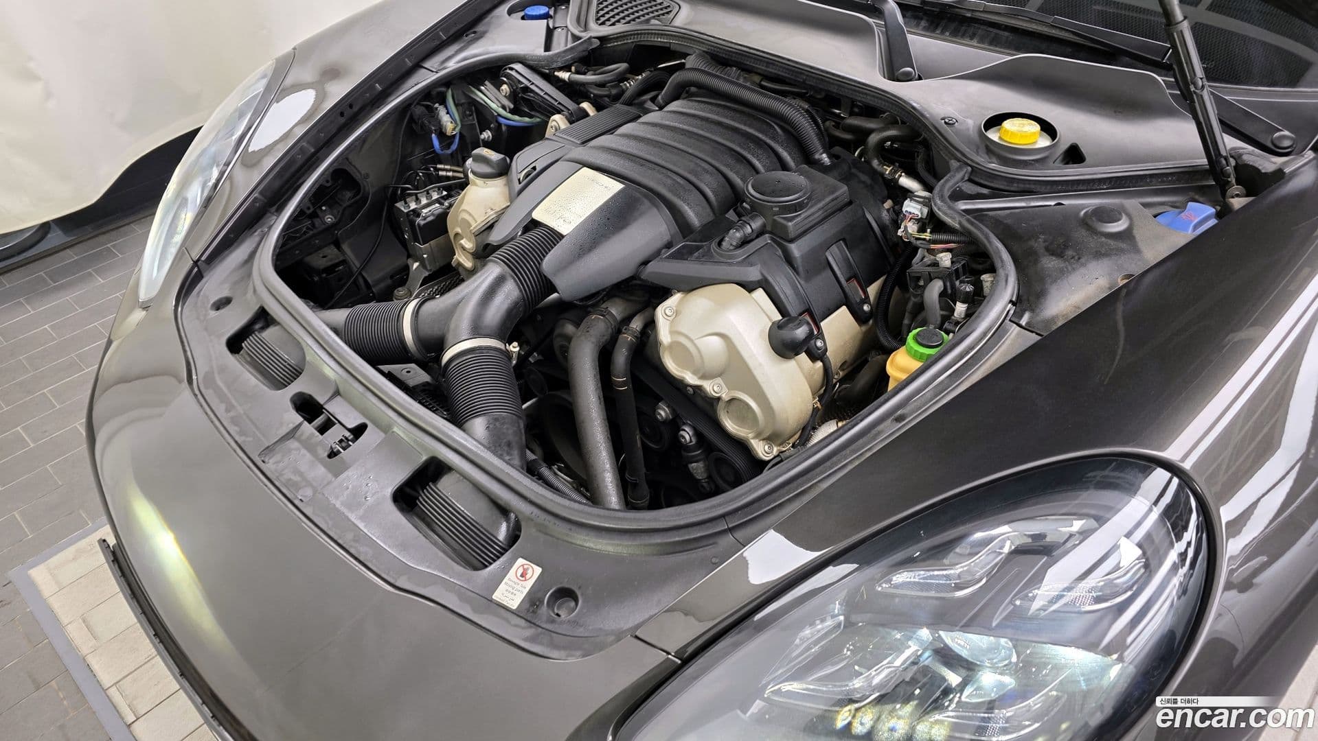 Main__Slider__Photo:Panamera Porsche 2015.10-5