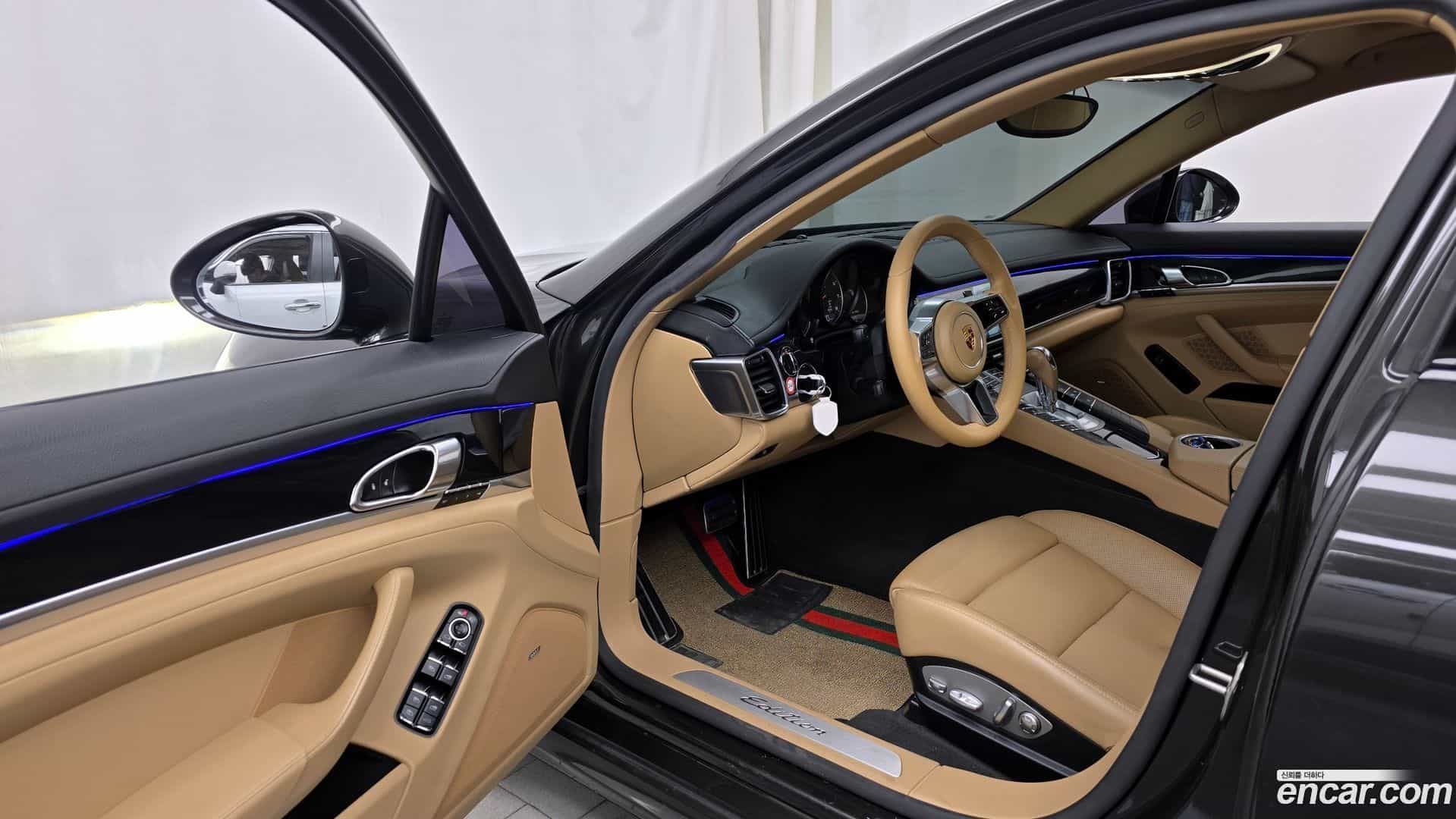 Panamera Porsche 2015.10-INNER-010
