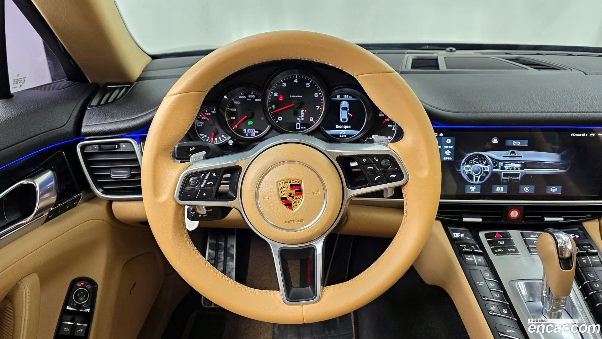 Main__Slider__Photo:Panamera Porsche 2015.10-12
