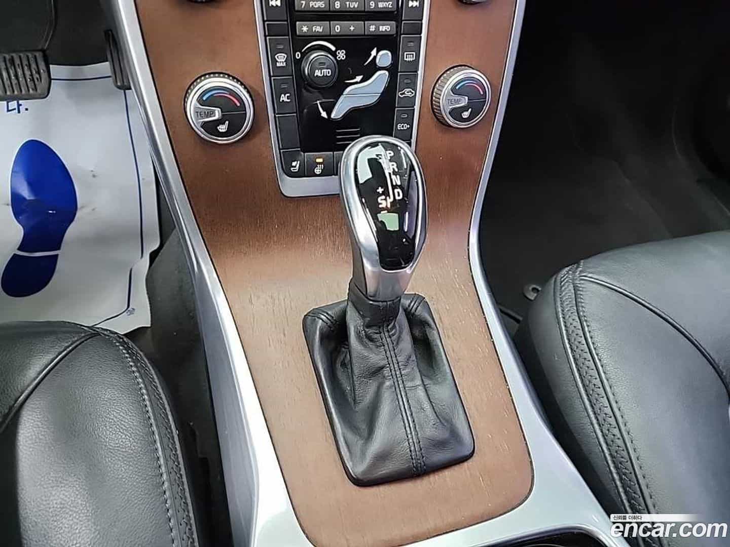 XC70 Volvo 2015.2-INNER-008