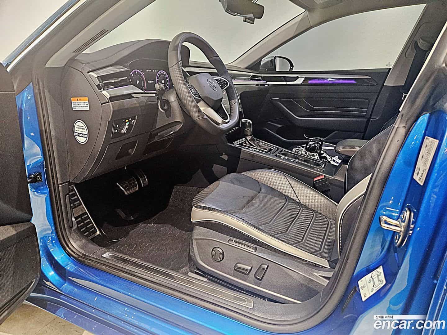 Arteon Volkswagen 2022.8-INNER-010