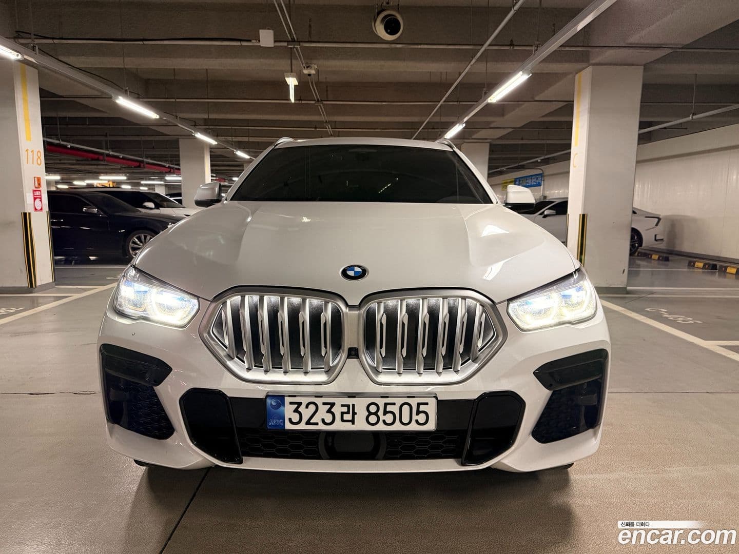 Main__Slider__Photo:X6 BMW 2022.8-0