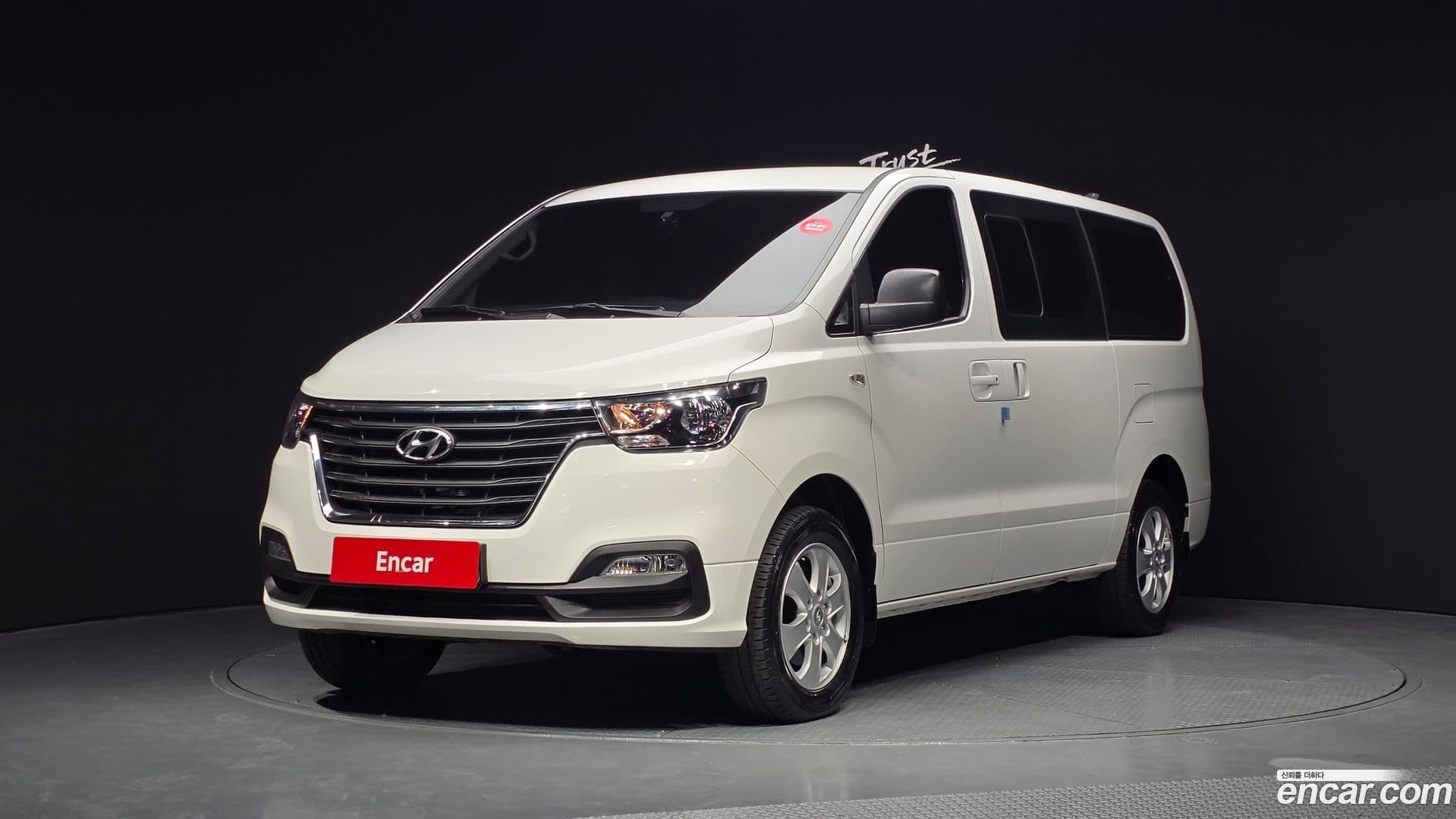 Main__Slider__Photo:Starex Hyundai 2020.9-0