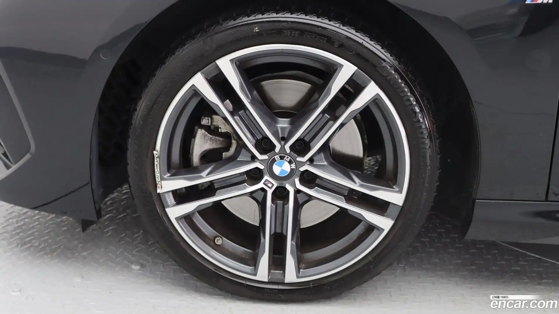 2-Series BMW 2023.3-OUTER-005
