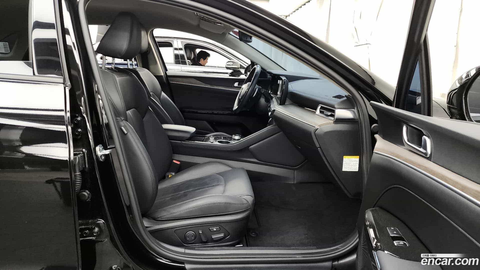 K5 Kia 2023.1-OPTION-015